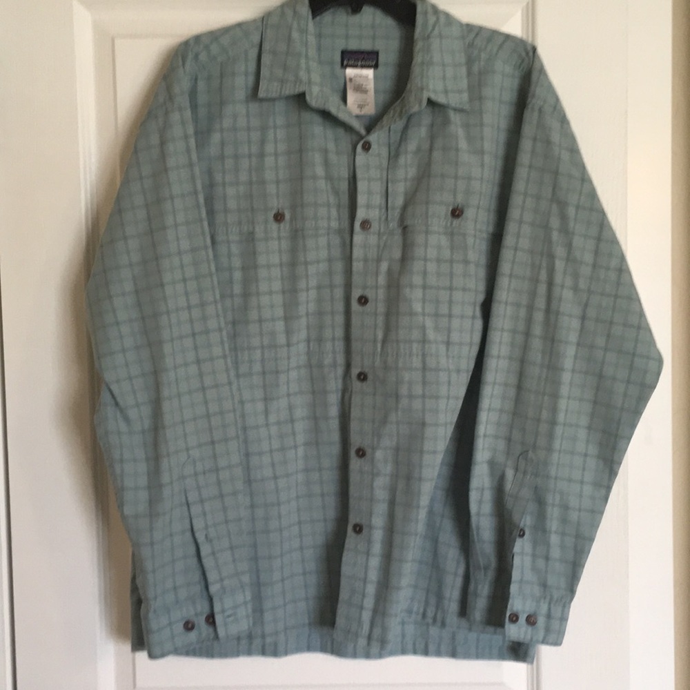 Men’s button down shirt